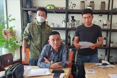 Bắt quả tang phóng viên cưỡng đoạt tài sản của doanh nghiệp