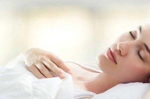 Thói quen ngủ khiến bạn nhanh già, rút ngắn tuổi thọ