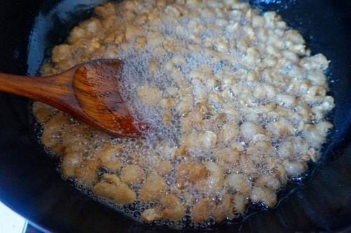 Những cách rán mỡ lợn để lâu mà không bị hôi