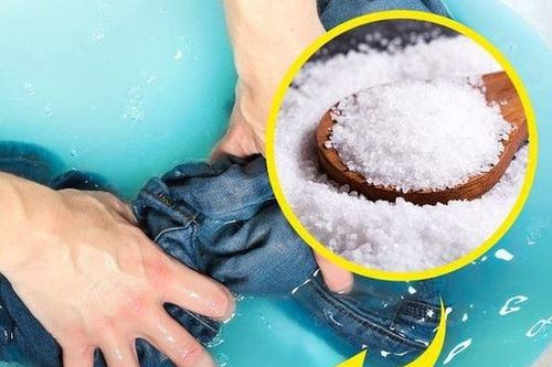 Muối không chỉ là gia vị, một nhúm muối nhỏ cũng giúp sáng bóng đồ đạc trong nhà