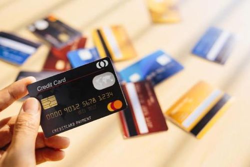 Ngân hàng, công ty tài chính bị mất tiền tỷ vì tài liệu bị làm giả