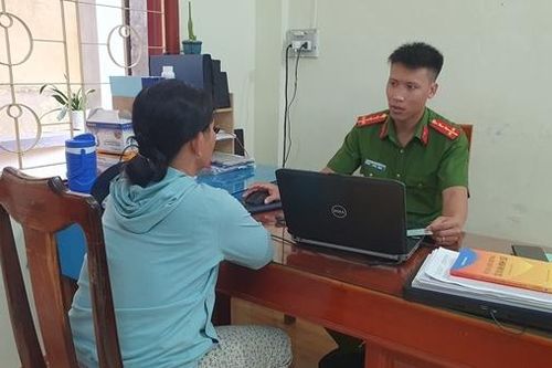 'Dơi nữ' đột vòm khiêng két sắt ra vườn đập tìm báu vật và cái kết