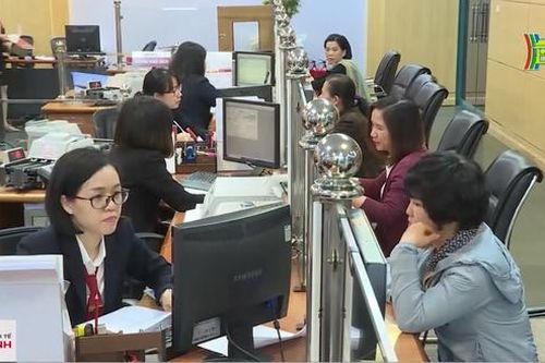Lãi suất qua đêm liên ngân hàng tăng mạnh