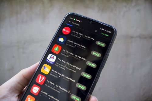 Người vay app tự tử vì bị quấy rối, Google siết chặt ứng dụng vay tiền