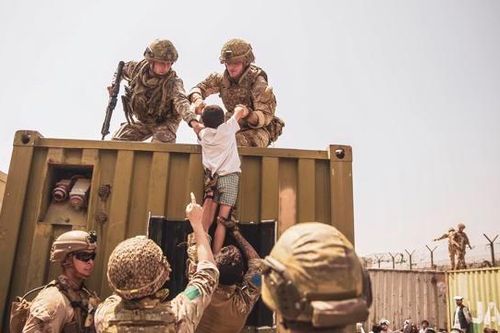 Nhà Trắng thừa nhận sai lầm trong việc rút quân khỏi Afghanistan