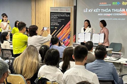 Tập đoàn Alibaba giới thiệu nguồn vốn đầu tư cho Startup Việt Nam