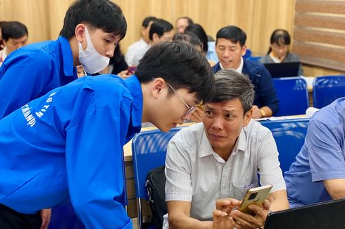 Tập huấn sử dụng phần mềm đánh giá công dân học tập