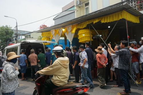 Thi thể 3 nạn nhân vụ trực thăng rơi đã được đưa về Đà Nẵng