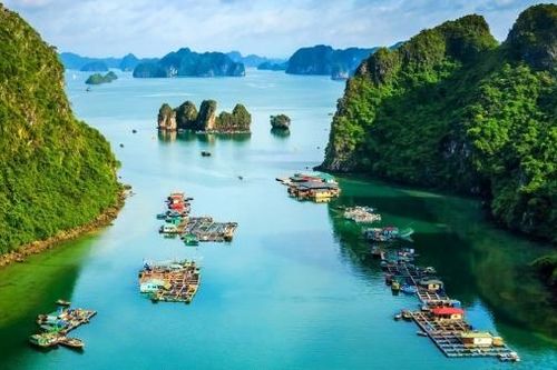 Làng chài Cửa Vạn, Quảng Ninh lọt top 16 thị trấn ven biển đẹp nhất thế giới
