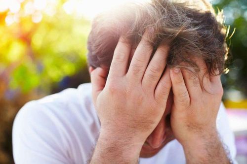 6 thói quen dễ gây đột quỵ khi nắng nóng và cách phòng ngừa