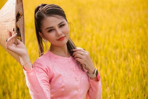 Giọng ca 'Dâu miền Tây' tiết lộ cuộc sống của single mom