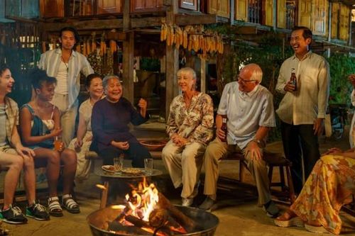 Khám phá cảnh đẹp Việt Nam qua 'A Tourists Guide to Love'