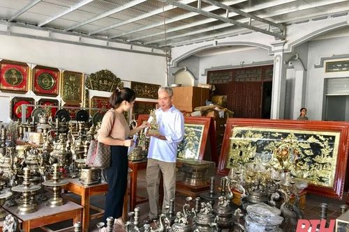 Kết nối sản xuất với tiêu thụ sản phẩm lưu niệm phục vụ du lịch