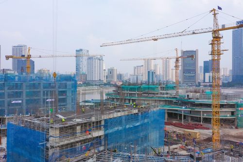 Công ty mẹ của Vinaconex tiếp tục đăng ký bán thêm 19,9 triệu cổ phiếu VCG