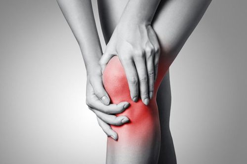 Những triệu chứng cảnh báo thoái hóa khớp khởi phát sớm