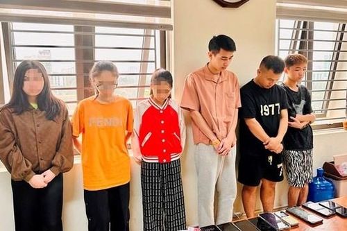 3 thanh niên mở 'tiệc' ma túy tại phòng trọ cùng 3 cô gái