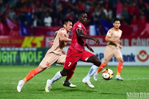 Công an Hà Nội chia điểm với Hải Phòng tại vòng 5 V-League