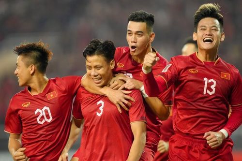 Không đá FIFA Days, đội tuyển Việt Nam vẫn 'tiến'