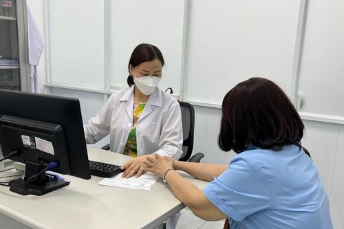Nhiễm bệnh từ thói quen ăn uống