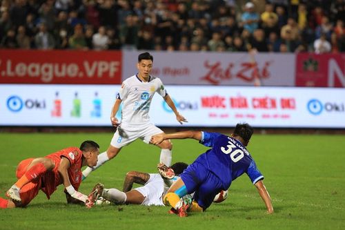 Ban trọng tài VFF: Trọng tài Trương Hồng Vũ không sai