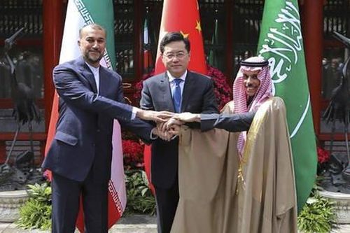 Mỹ bị bất ngờ trước thỏa thuận Iran-Saudi Arabia