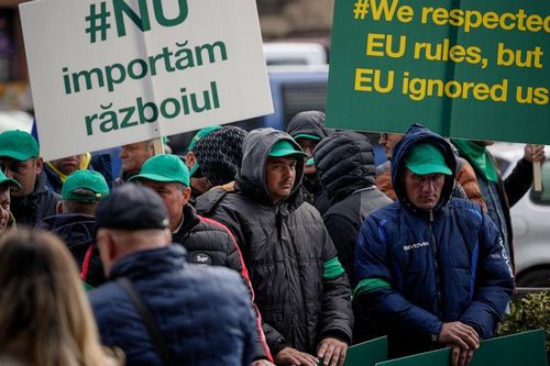 Nông dân khắp Romania biểu tình, phản đối nhập khẩu ngũ cốc Ukraine