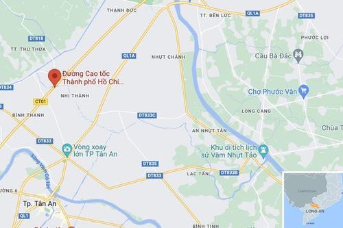Long An: Tai nạn trên cao tốc làm tài xế xe khách tử vong tại chỗ