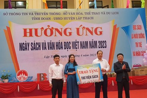 Vĩnh Phúc hưởng ứng 'Ngày Sách và Văn hóa đọc Việt Nam' năm 2023