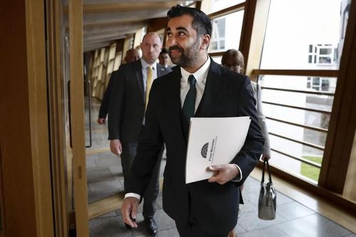 Chân dung tân Thủ hiến Scotland Humza Yousaf