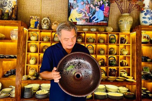 Nghệ nhân gốm Tô Thanh Sơn: Gốm Bát Tràng biến hóa nhưng vẫn giữ hồn cốt dân tộc