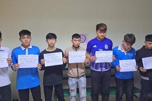 Hải Phòng: Bị 'nhận nhầm', nam thanh niên bị chục đối tượng tấn công