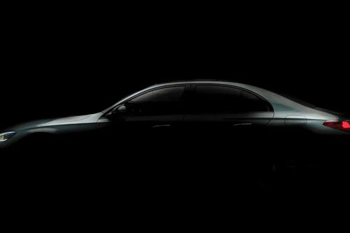 Hé lộ thiết kế ngoại thất của Mercedes-Benz E-Class 2024
