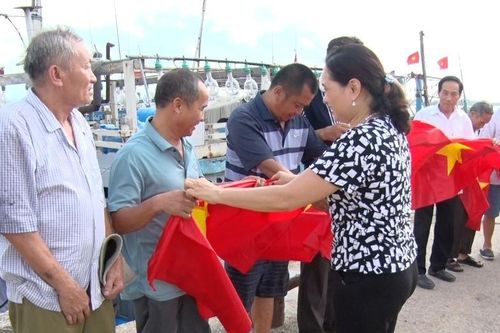 Thanh Hóa: Vươn khơi đánh bắt xa bờ, bảo vệ nguồn lợi thủy sản