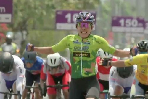 Nguyễn Thị Thật 'đòi nợ' lại Jutatip chiếm cả Áo vàng lẫn Áo xanh Tour of Thái Lan 2023