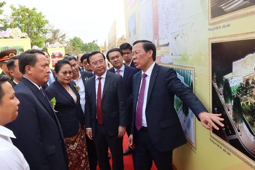 Động thổ Dự án tôn tạo Khu Di tích Lịch sử Chủ tịch Hồ Chí Minh tại Lào