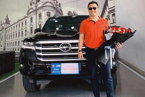 DV Lý Hùng tậu 'xe chủ tịch' Toyota Land Cruiser 2023 hơn 4 tỷ đồng