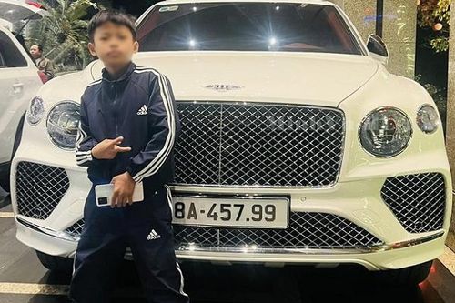Đại gia Hà Tĩnh tậu Bentley Bentayga V8 hơn 20 tỷ, biển số... 'đỉnh'