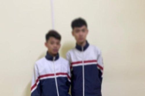 Bắc Giang: Bắt 2 thiếu niên cướp điện thoại tại khu vực cổng trường học