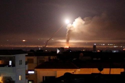 Israel bắn tên lửa đáp trả Syria