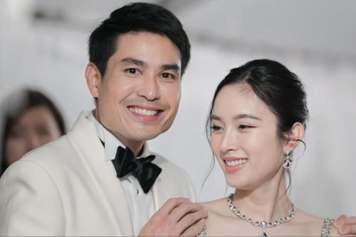 'Hoa hậu chuyển giới đẹp nhất Thái Lan' chưa quen cuộc sống vợ chồng