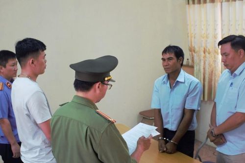 Khởi tố 2 đối tượng 'Phá hoại chính sách đoàn kết'