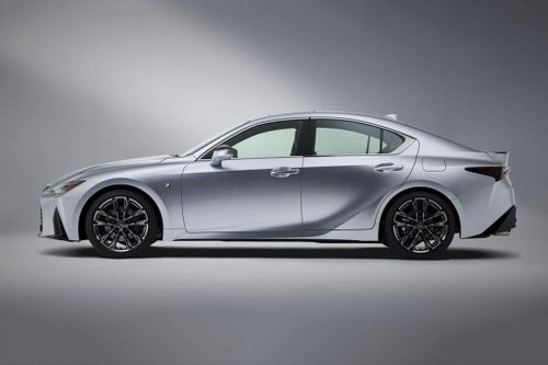 Bảng giá xe Lexus tháng 4/2023: Đồng loạt tăng giá