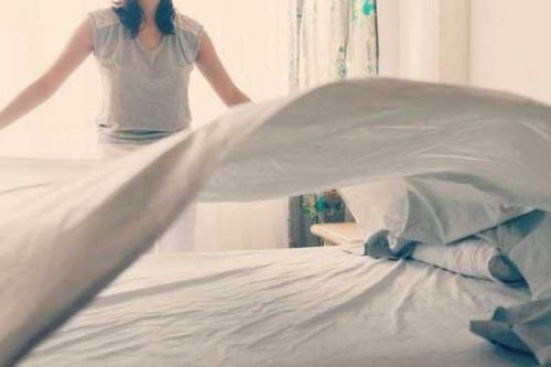 5 việc làm ngay sau khi thức dậy rút ngắn tuổi thọ, còn trẻ đã ốm yếu, lắm bệnh