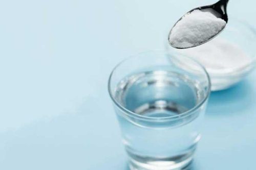 1 cốc nước muối bằng 10 loại thuốc trị bệnh: Công dụng tuyệt vời đến từ 1 món rẻ bèo mà bạn bỏ qua