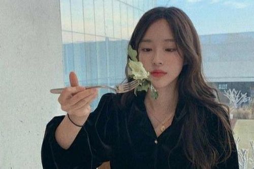 Một kiểu ăn rau dễ nhiễm bệnh sán lá gan lớn nhưng ai cũng thích