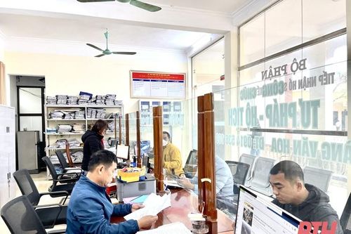 Chuyển biến trong 'tự soi, tự sửa' ở Đảng bộ huyện Nông Cống