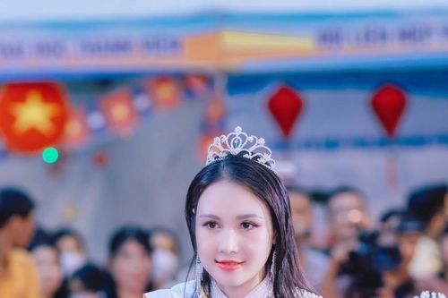 Á hậu Đỗ Anh Sa: Cánh chim trắng trong tình hữu nghị Việt Lào