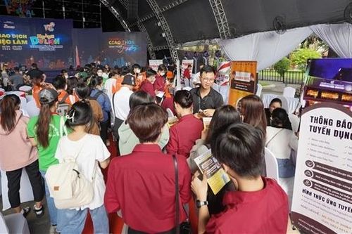 Tuyển dụng gần 2.000 vị trí việc làm ngành du lịch TP Hồ Chí Minh