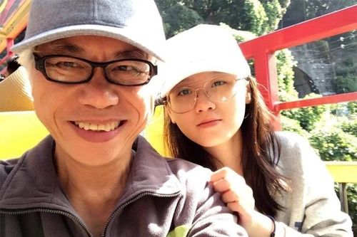 Nhạc sĩ có mối tình ông - cháu gây sốc showbiz Đài Loan qua đời