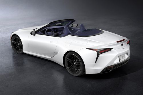 Cận cảnh phiên bản đặc biệt của Lexus LC 500 đời 2024